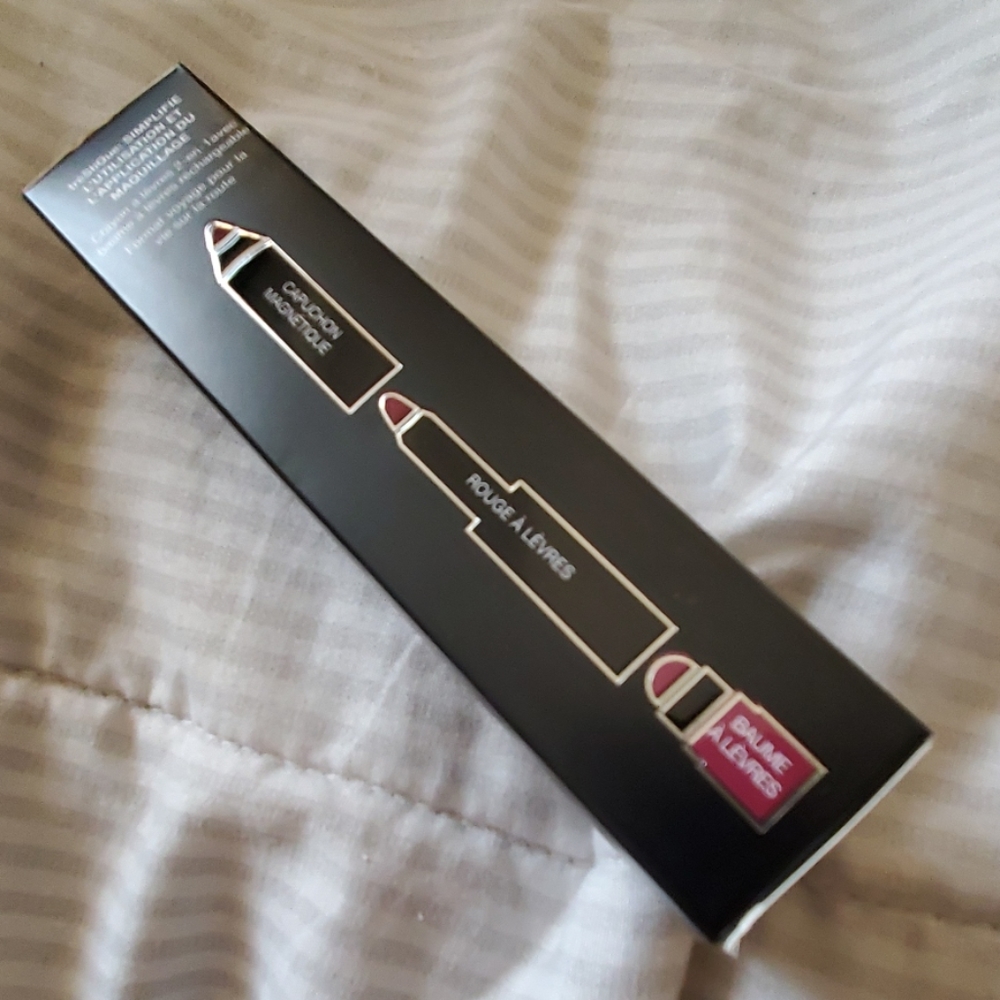 TreStiQue matte color plus shiny lip crayon
